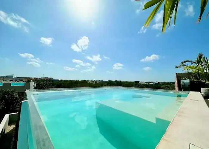 Sky K104 Hotel 5*